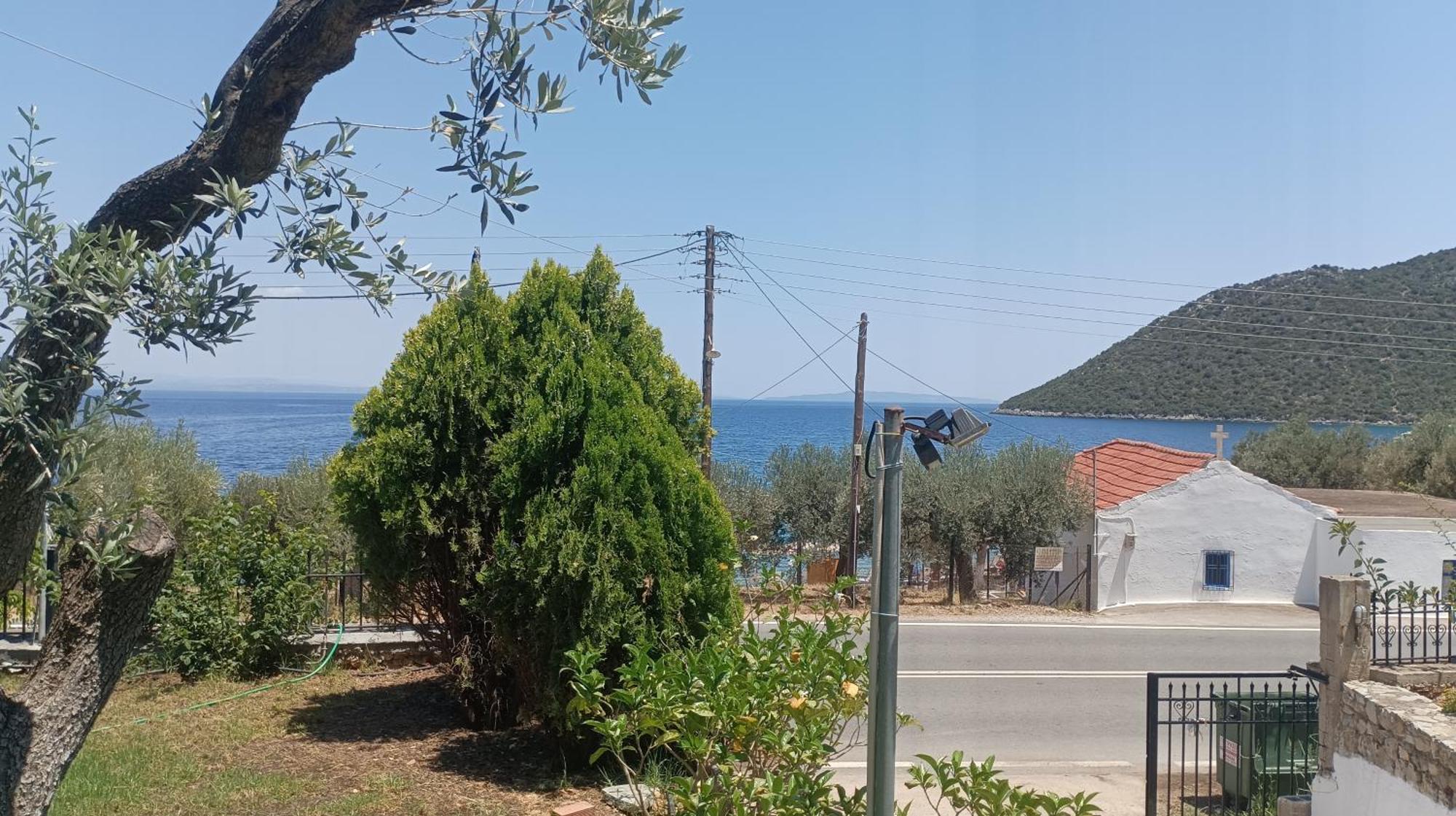 Studios Zaritsi Tyros Exterior photo